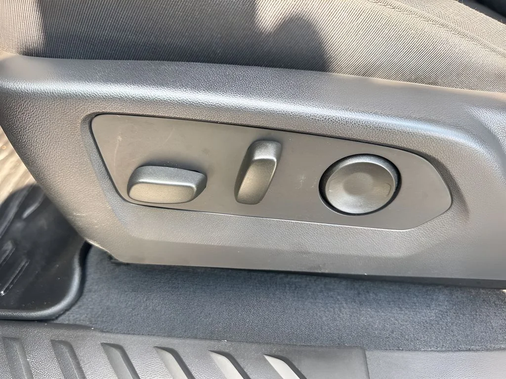 Used 2024 Gray Chevrolet Trail Boss image 10