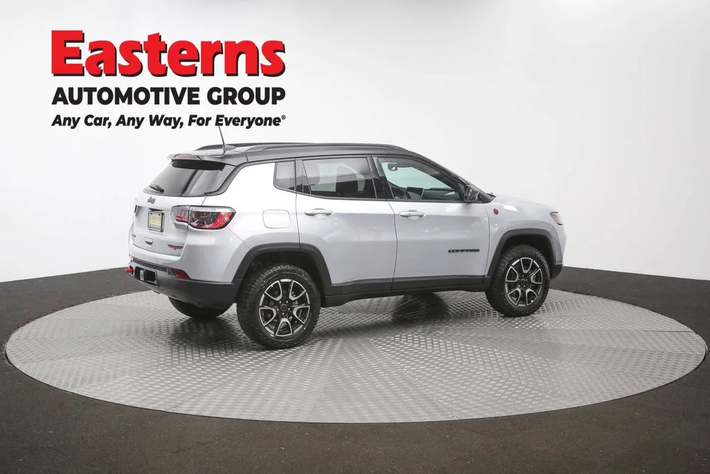 Used 2025 Silver Jeep Trailhawk image 41