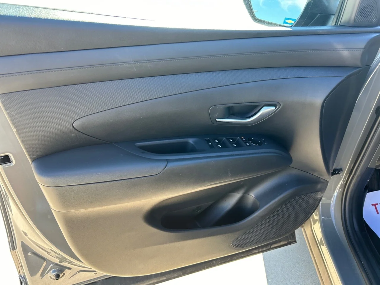 Used 2026  Hyundai SEL image 12