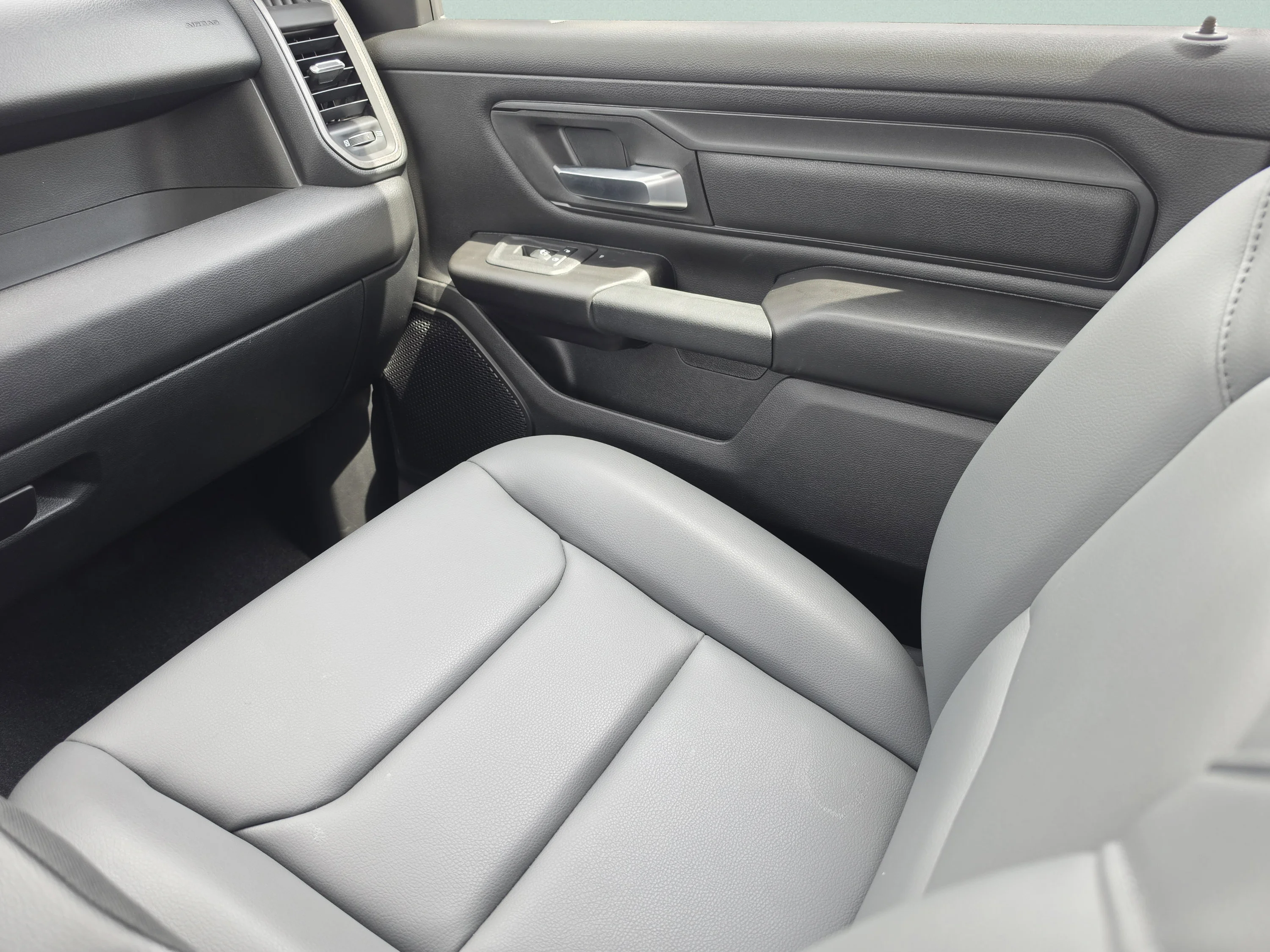 Used 2026 Bright White Clearcoat Ram Tradesman image 18