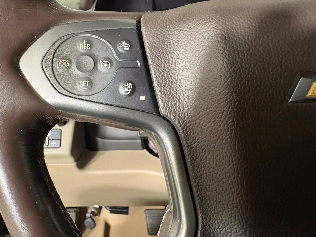Used 2018 PEPPERDUST METALLIC Chevrolet Premier image 32