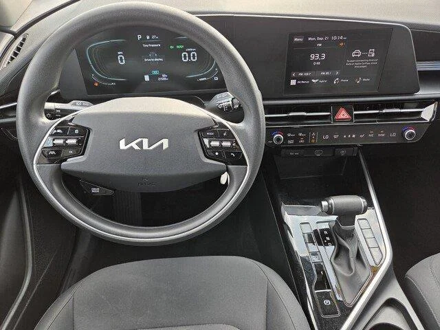 Used 2025 Interstellar Gray Kia LX image 24