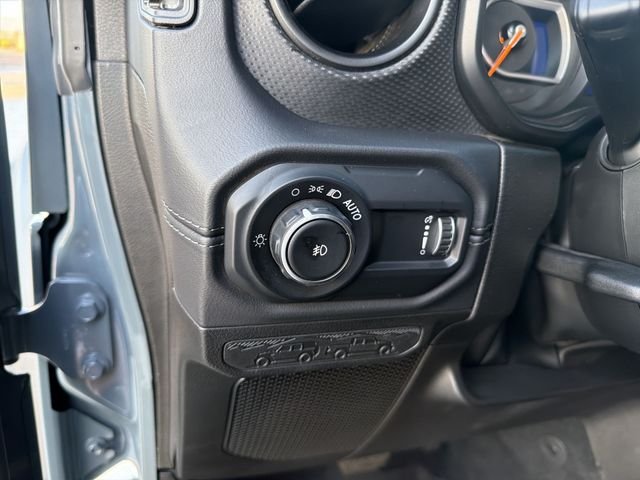 2025 Jeep Wrangler 4-Door Rubicon - Photo 11