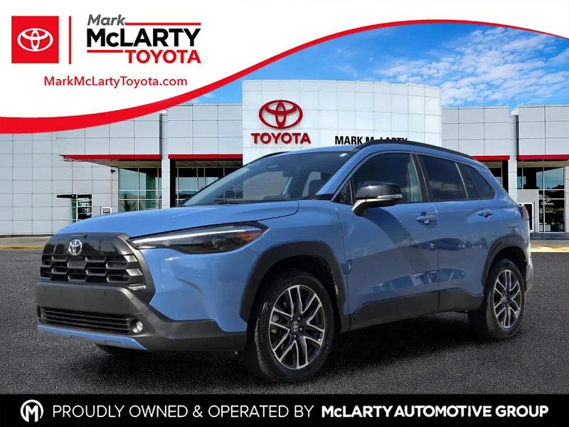 Used 2026 Blue TOYOTA XLE 2WD image 1