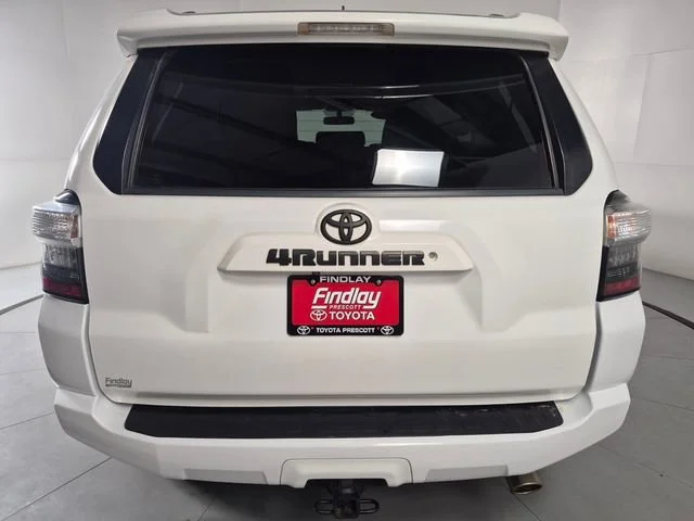 2018 Toyota 4Runner SR5 - Photo 12