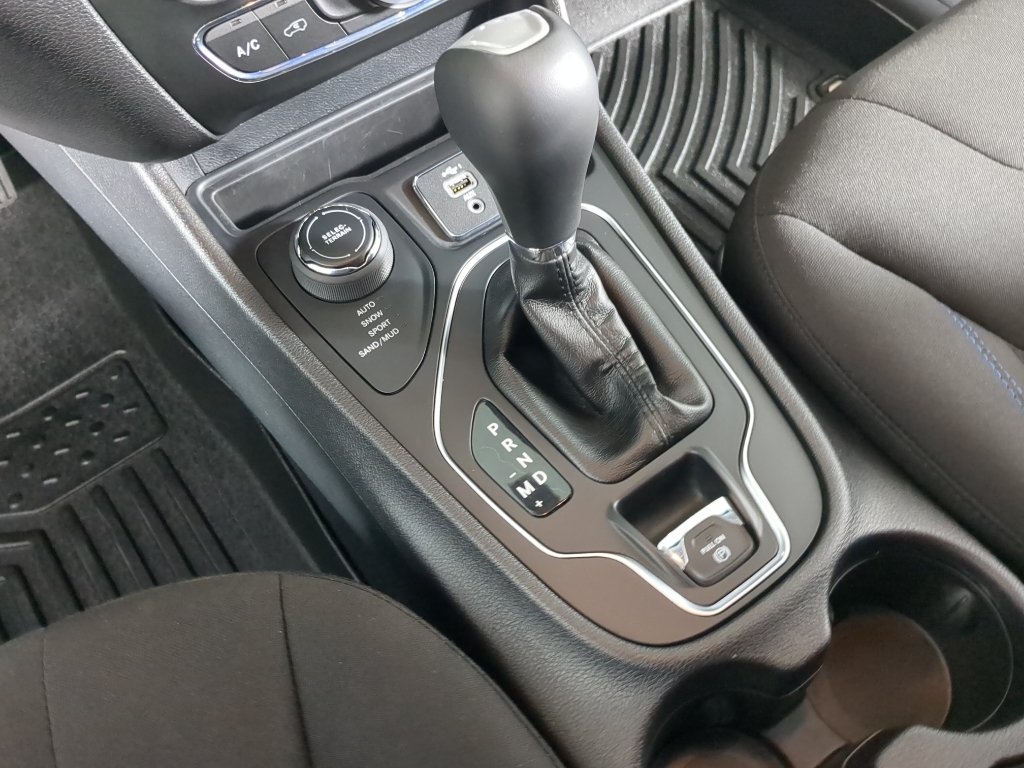 Used 2019 Sting-Gray Clearcoat Jeep Upland image 26