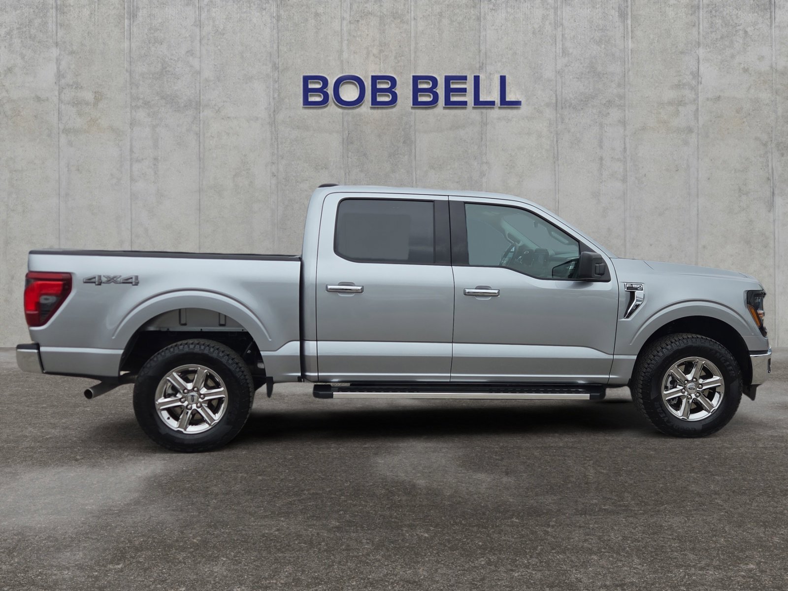 2025 Ford F-150 XLT - Photo 6