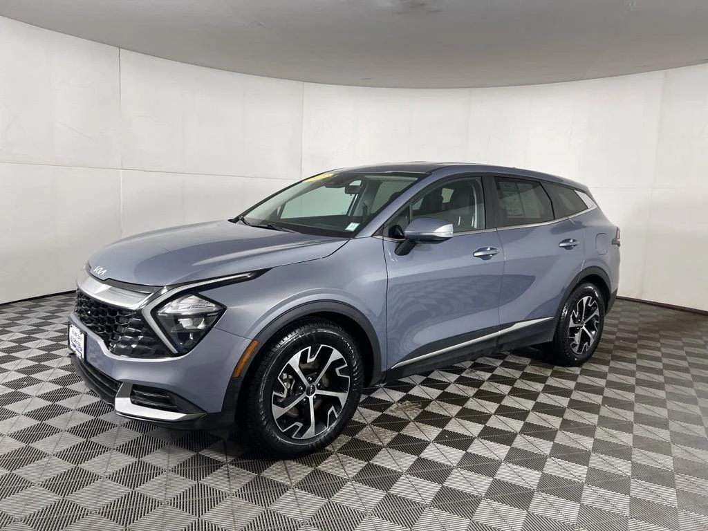 Used 2023 Silver Kia EX image 5