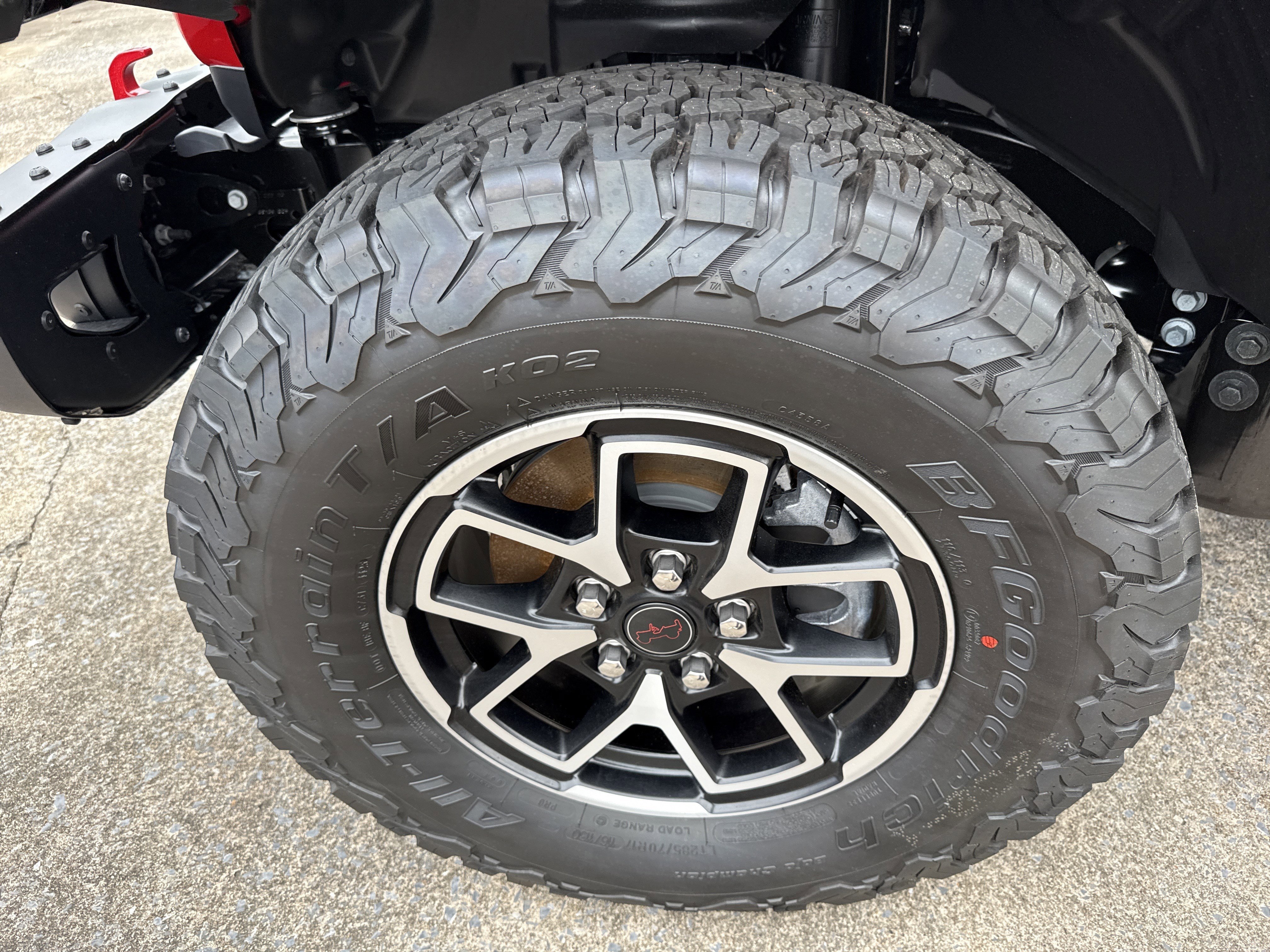 New 2026 Firecracker Red Clearcoat Jeep Rubicon image 11