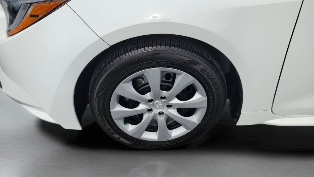 Used 2024 White Toyota LE image 26