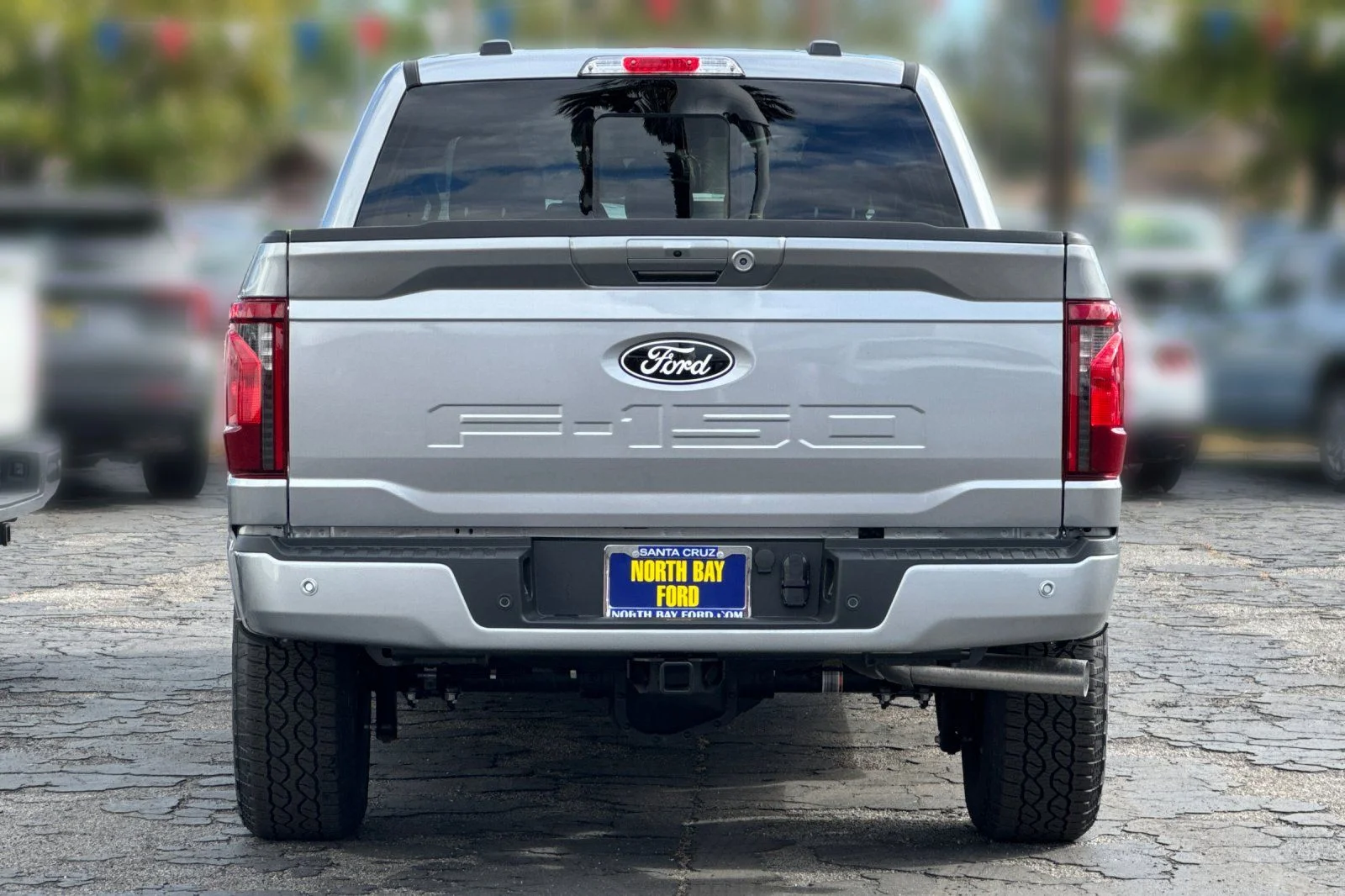 New 2026 Iconic Silver Metallic Ford XLT image 6