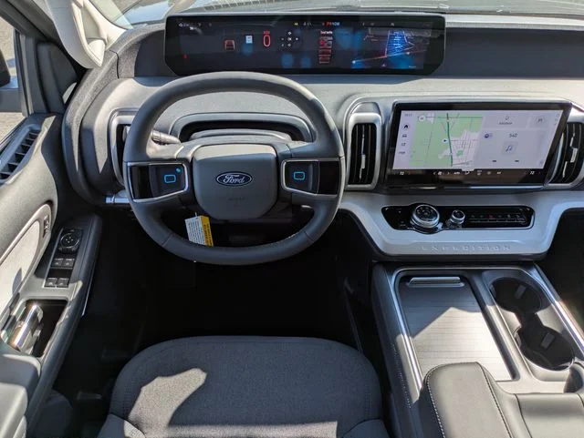 New 2026 Dark Matter Gray Metallic Ford Active image 17