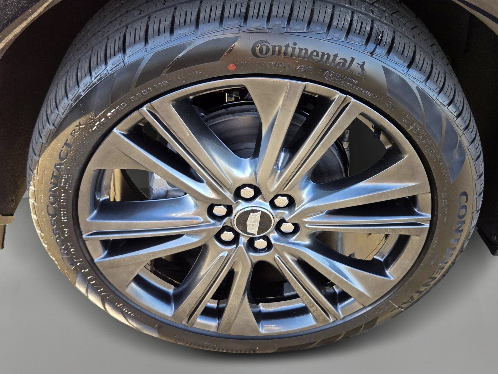 2027 Cadillac OPTIQ Premium Sport - Photo 9