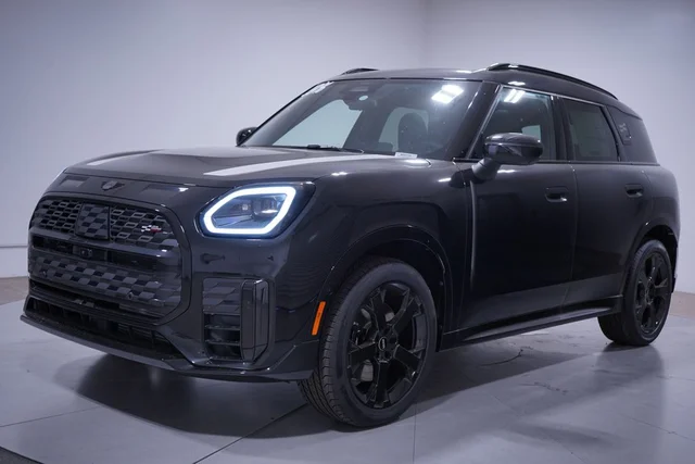 2026 MINI Countryman Iconic