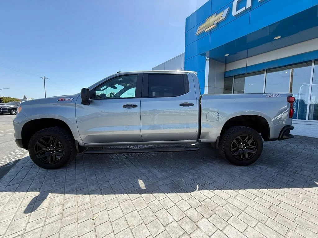 Used 2024 Sterling Gray Metallic Chevrolet LT Trail Boss image 4