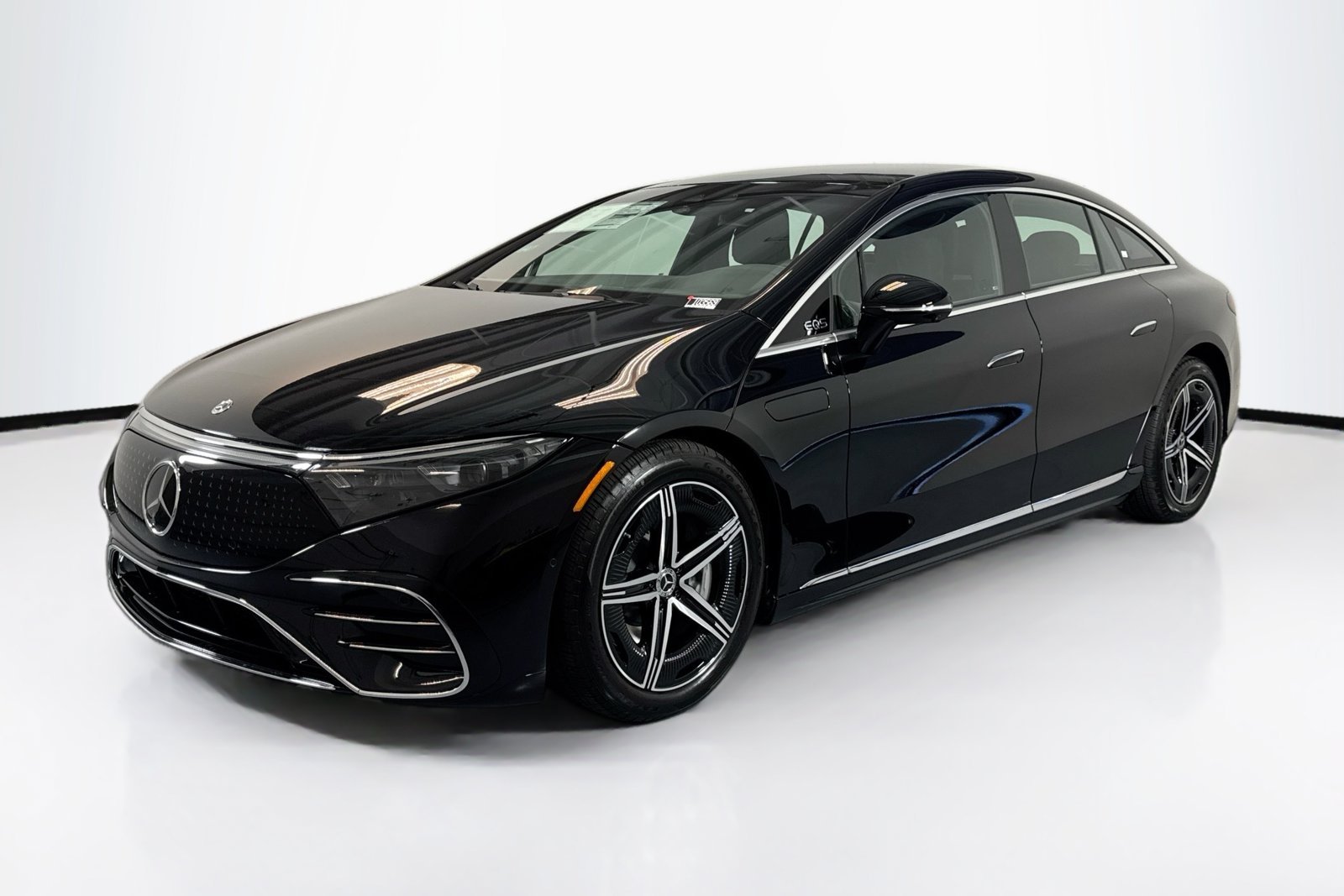 New 2026 Black Mercedes-Benz EQS 450 image 1