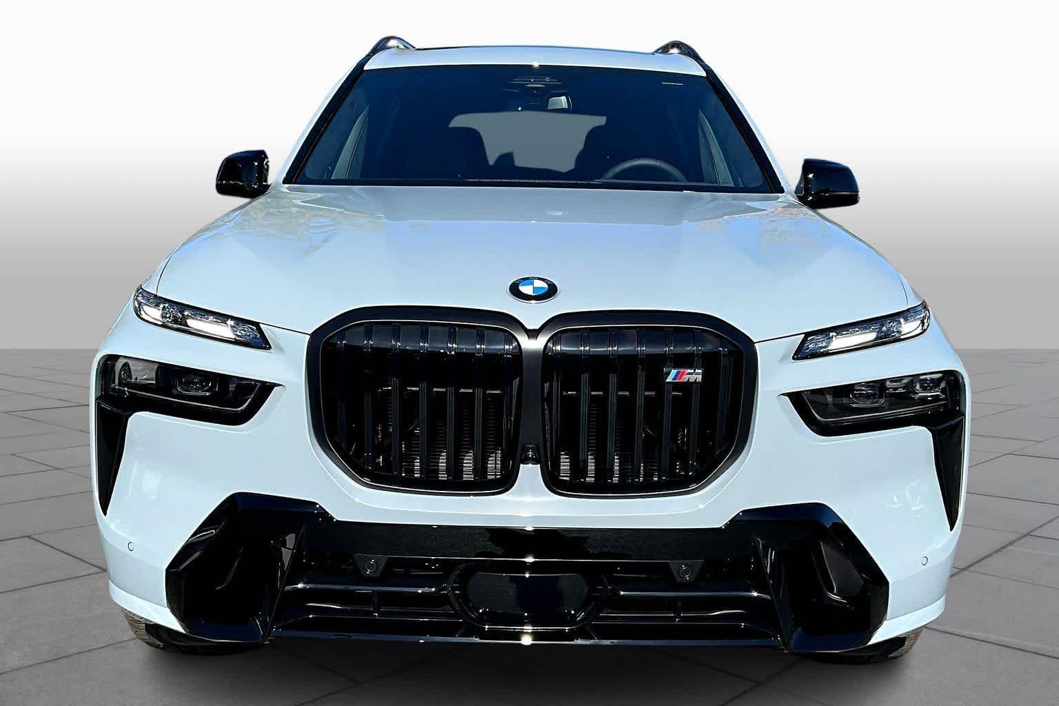 New 2026 Brooklyn Grey Metallic BMW M60i image 3
