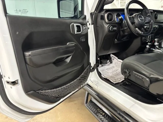 Used 2021 White Jeep Unlimited Sport S image 10