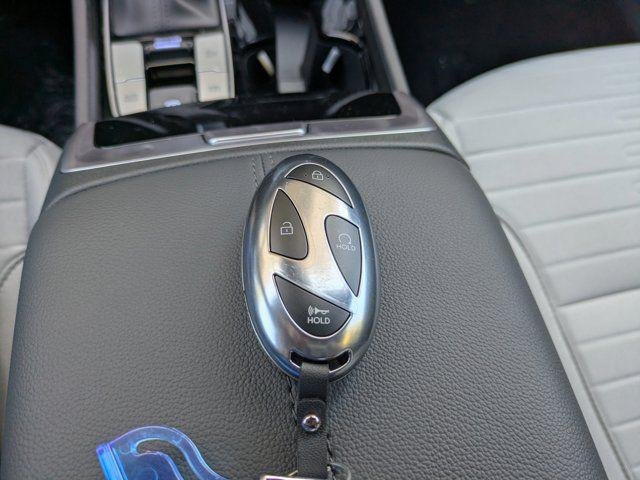 New 2026 Phantom Black Hyundai SE FWD image 48