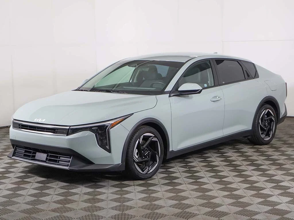 Used 2025 Gray Kia EX image 7
