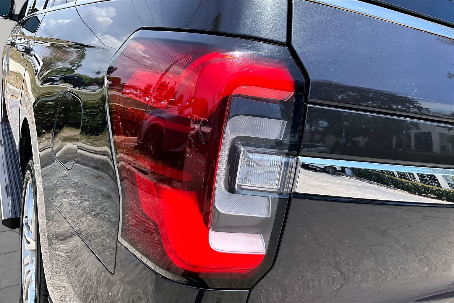 Used 2024 Dark Matter Gray Metallic Ford Limited image 43