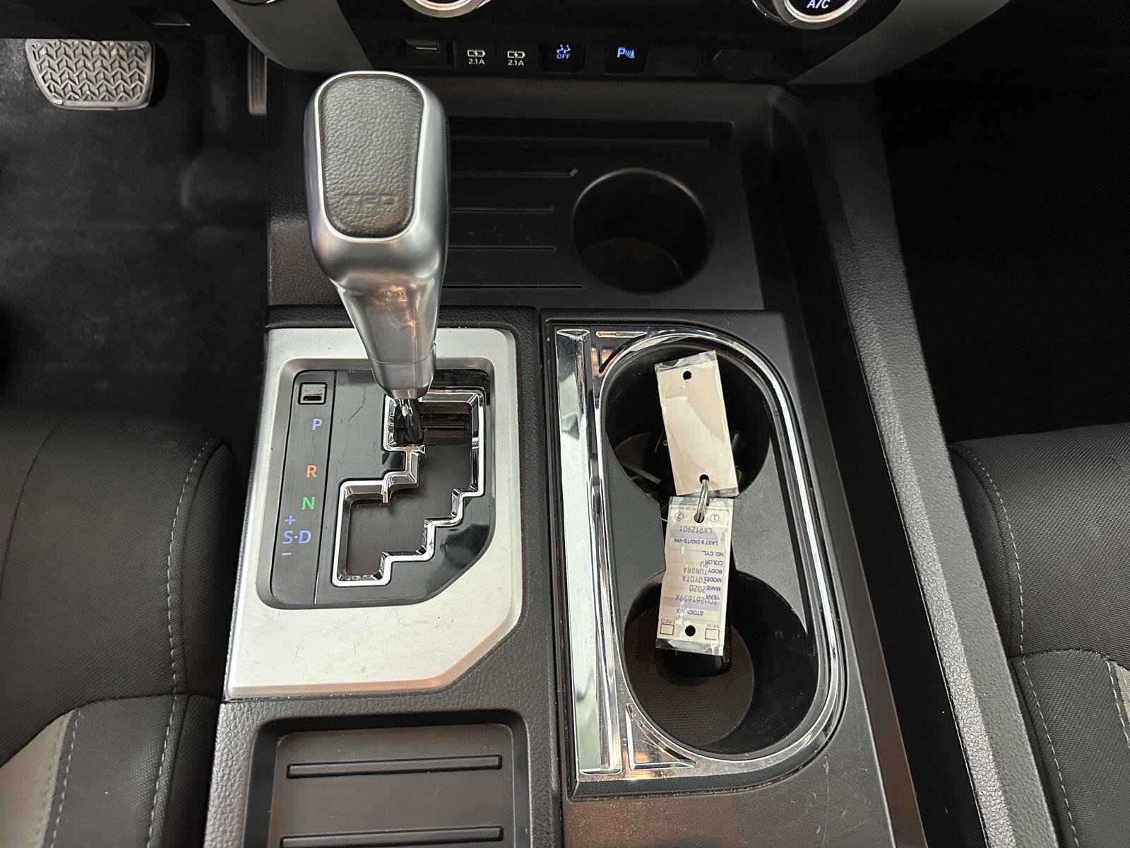 Used 2020 Voodoo Blue Toyota SR5 image 15