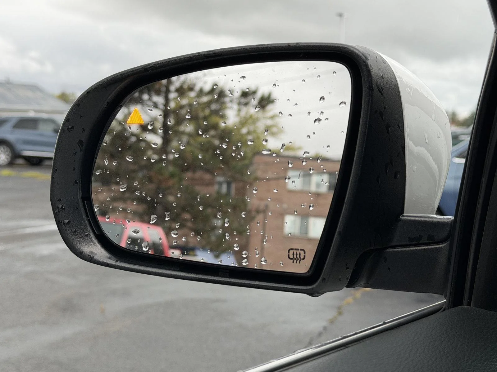 Used 2019 Bright White Clearcoat Jeep Limited image 9