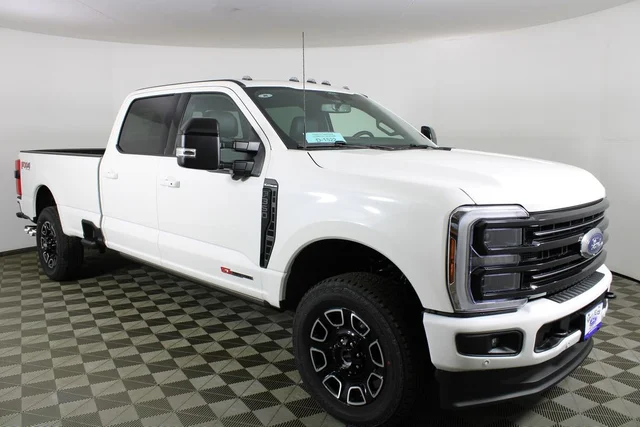 2026 Ford F-350SD Platinum