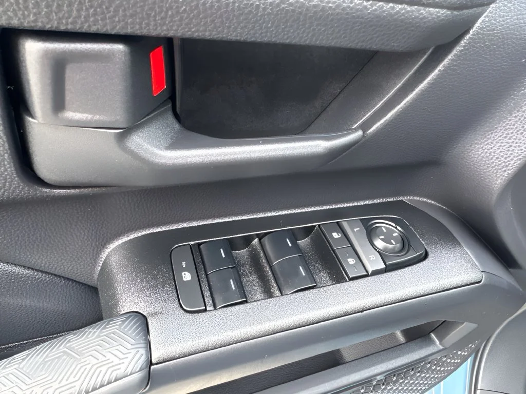 Used 2026 Blue Toyota SR5 image 23