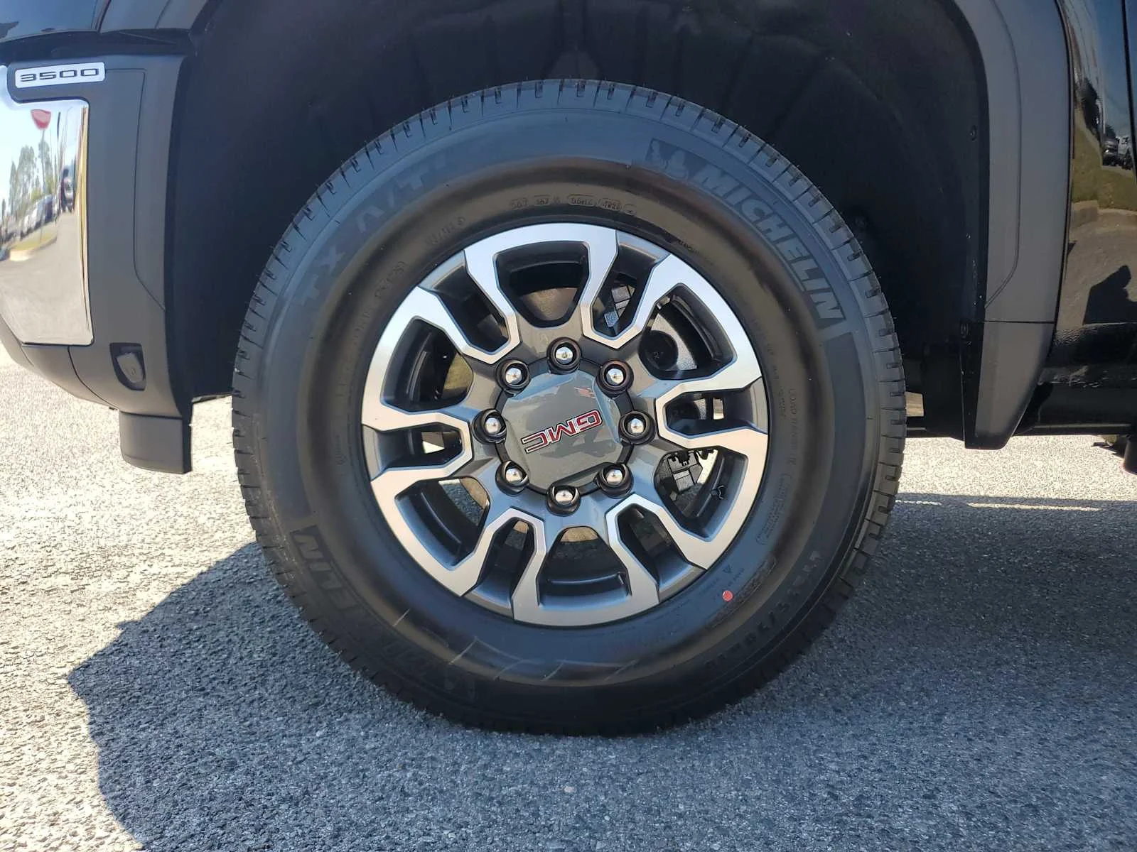 New 2026 Onyx Black GMC SLT image 10