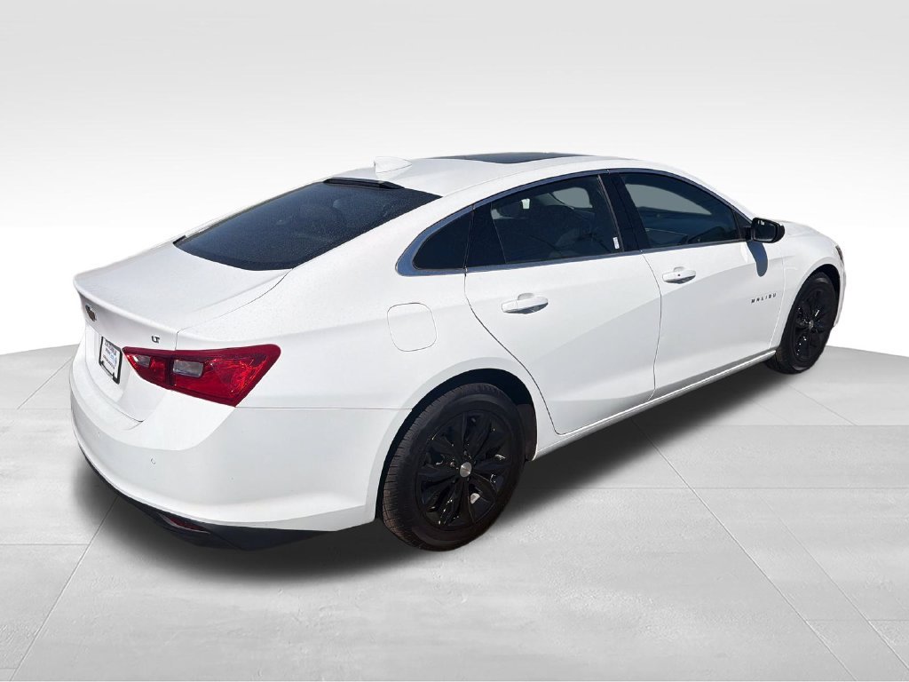 Used 2024 White Chevrolet LT image 5