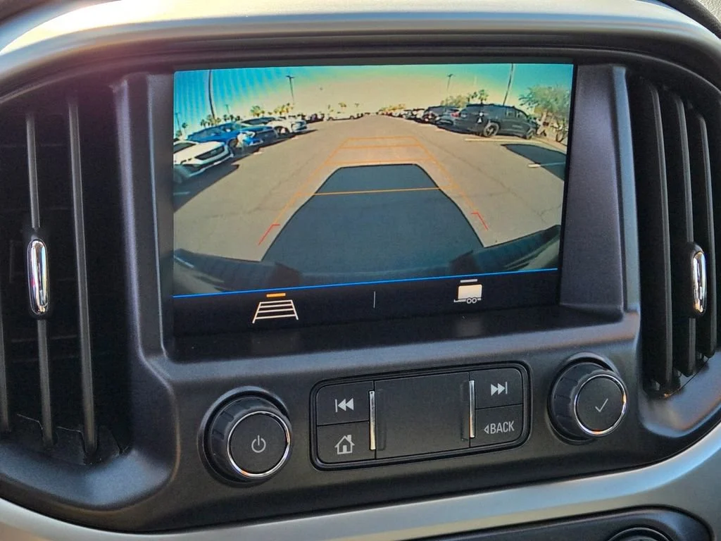 Used 2022 Black Chevrolet LT image 20
