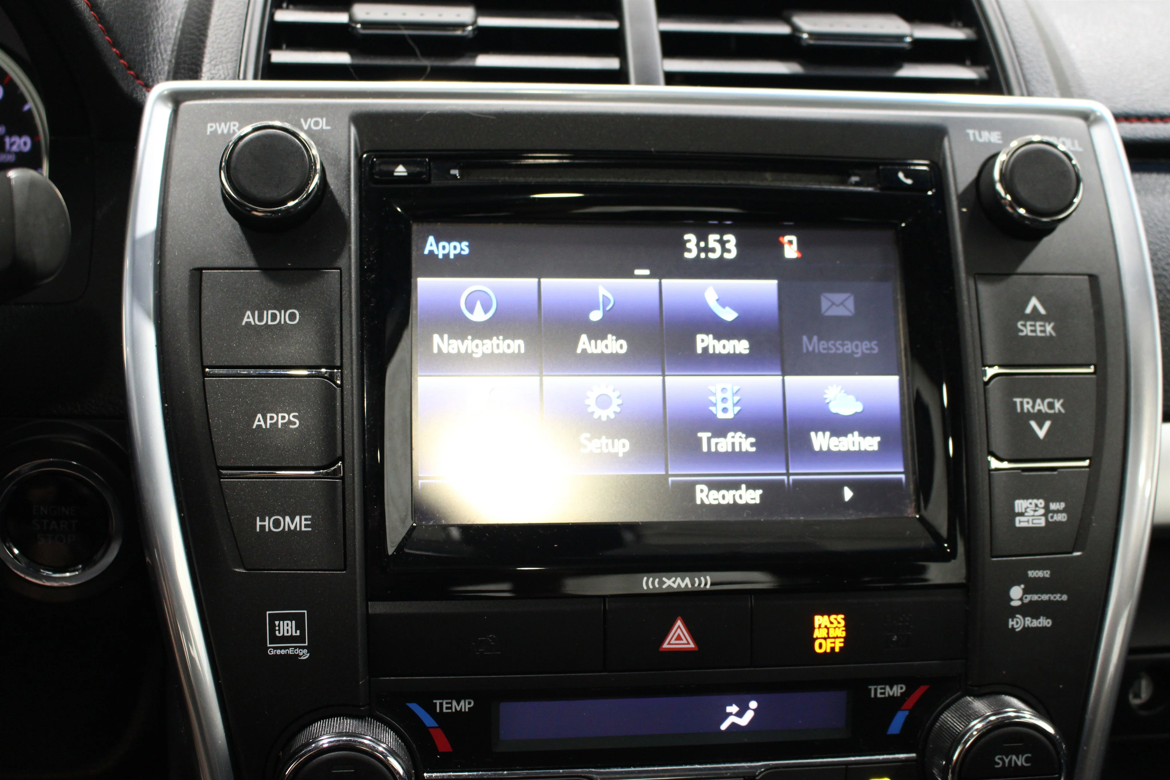 2017 Toyota Camry XSE - Photo 14