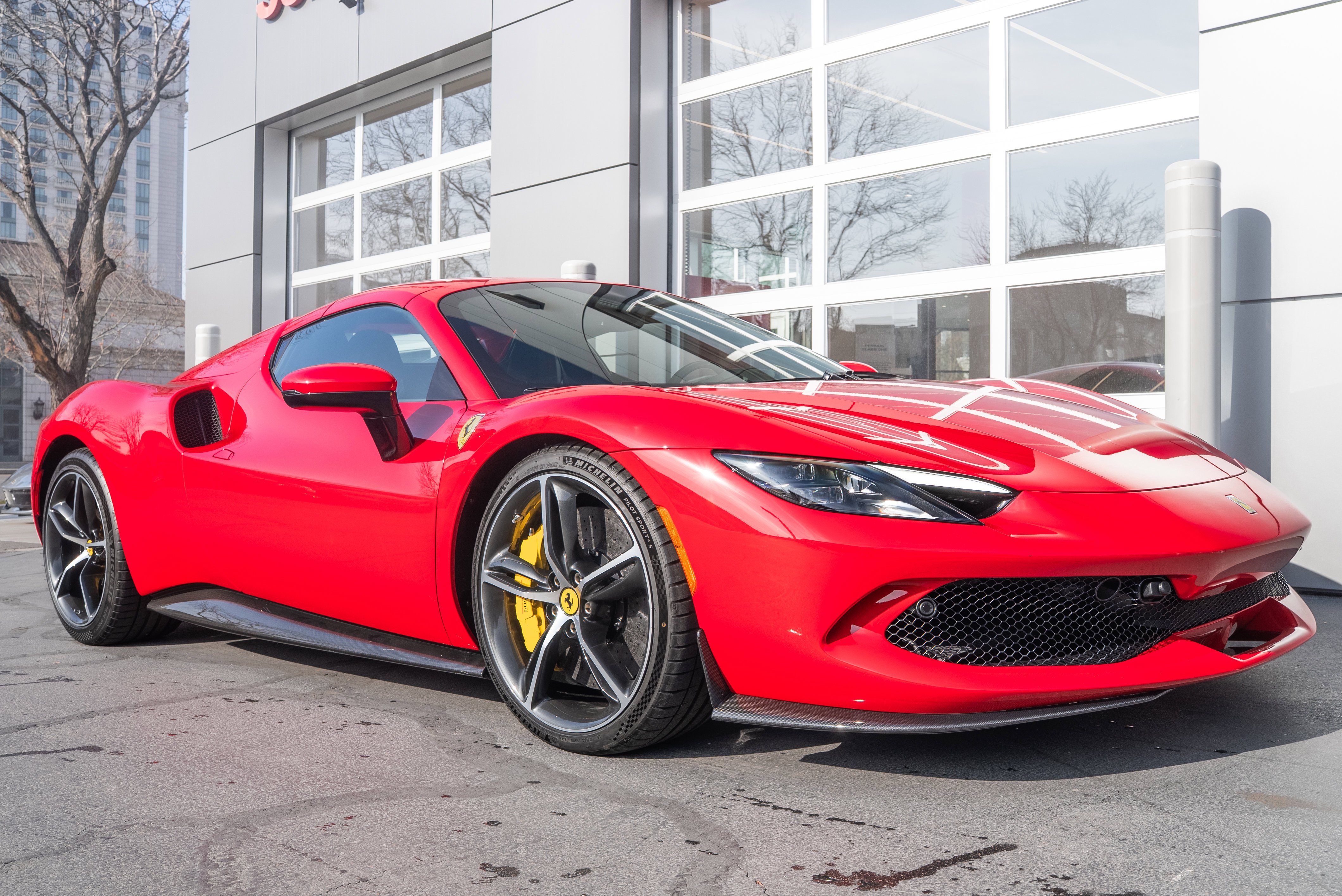 2025 Ferrari 296 Base - Photo 9