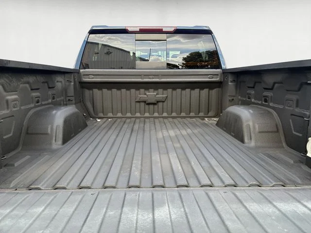 Used 2021 Northsky Blue Metallic Chevrolet LT Trail Boss image 19