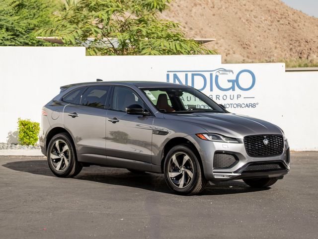 New 2026 Eiger Grey Jaguar P250 R-Dynamic S image 4