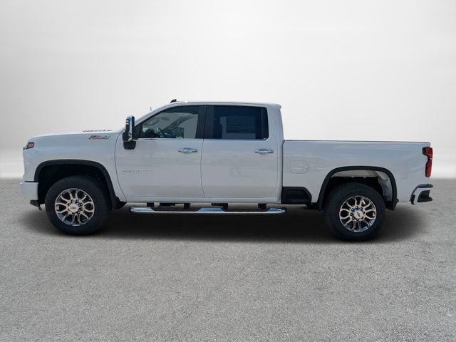 New 2026 Summit White Chevrolet LT image 7