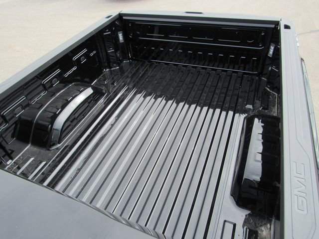 2026 GMC Sierra 2500HD Pro - Photo 25