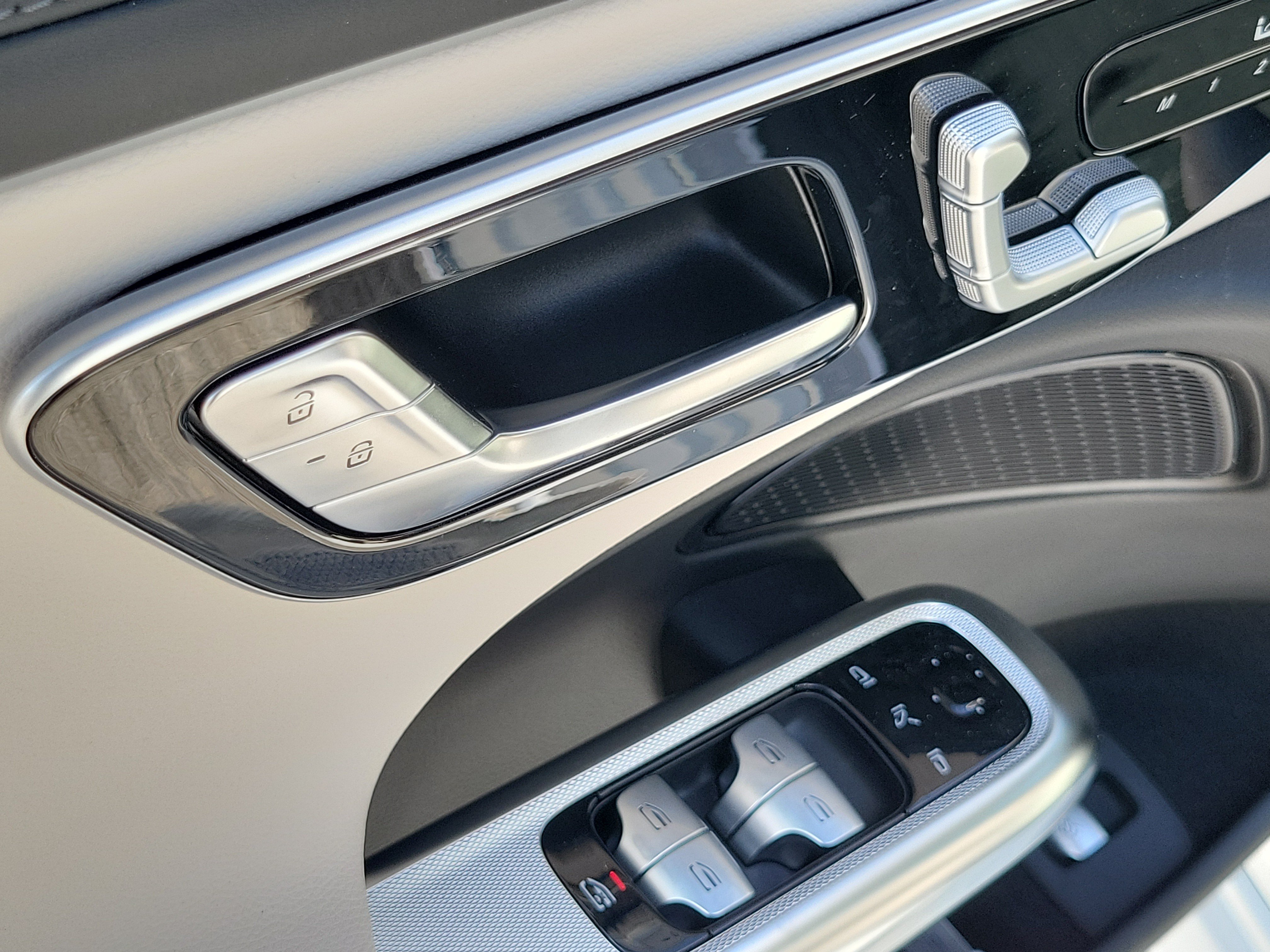 New 2026 Polar White Mercedes-Benz E 350 image 49