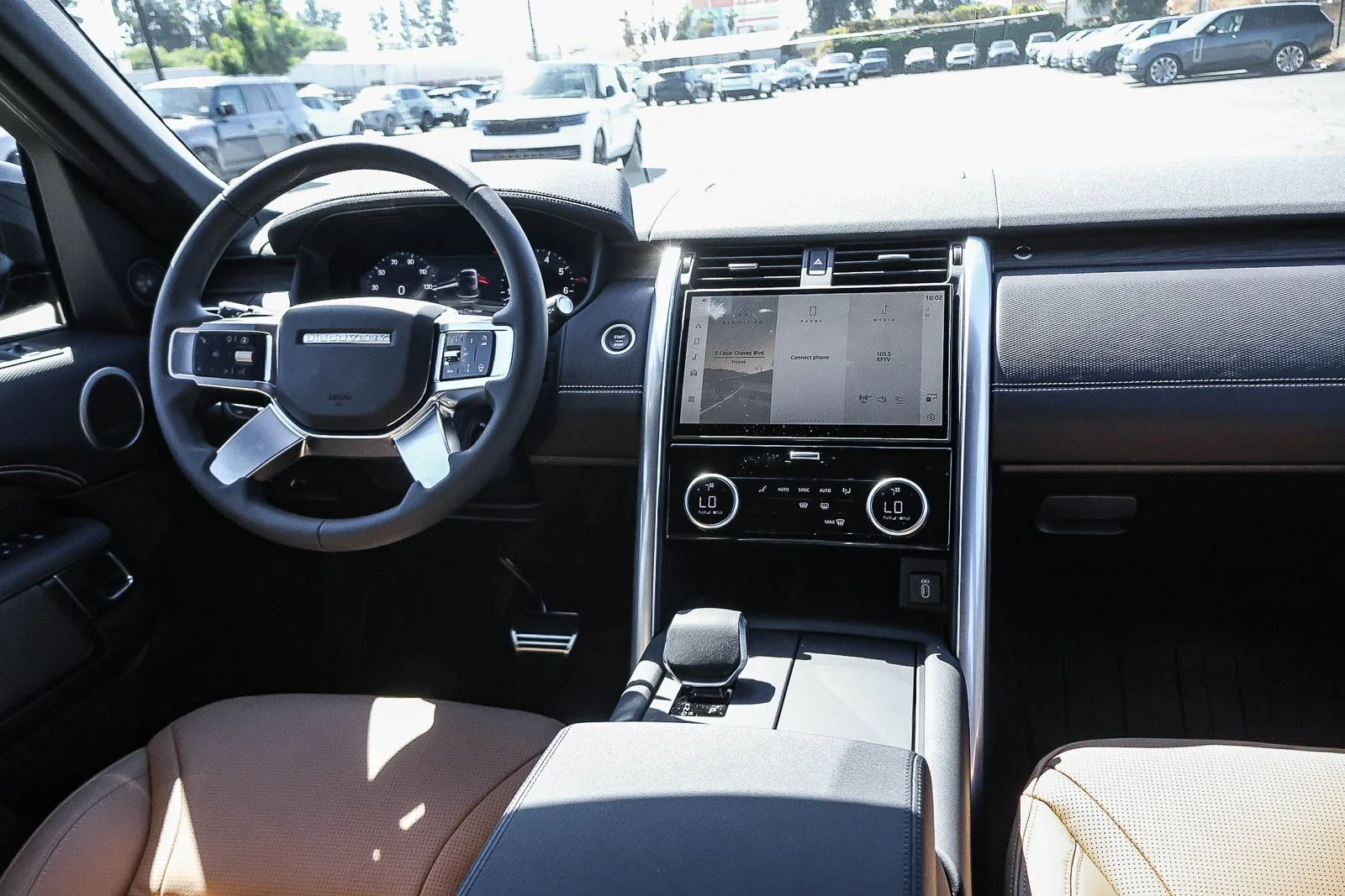 New 2026 Carpathian Grey Land Rover Dynamic SE image 23