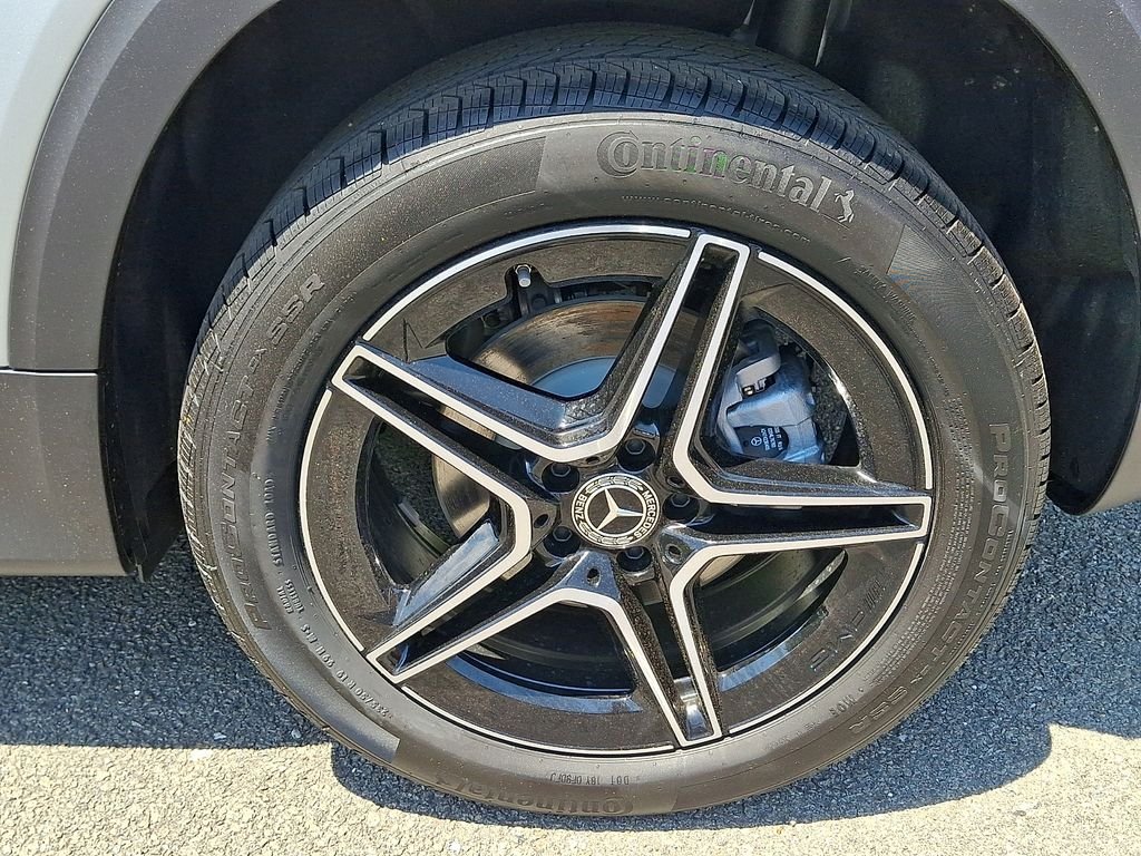 New 2026 Cirrus Silver Metallic Mercedes-Benz GLB 250 image 5
