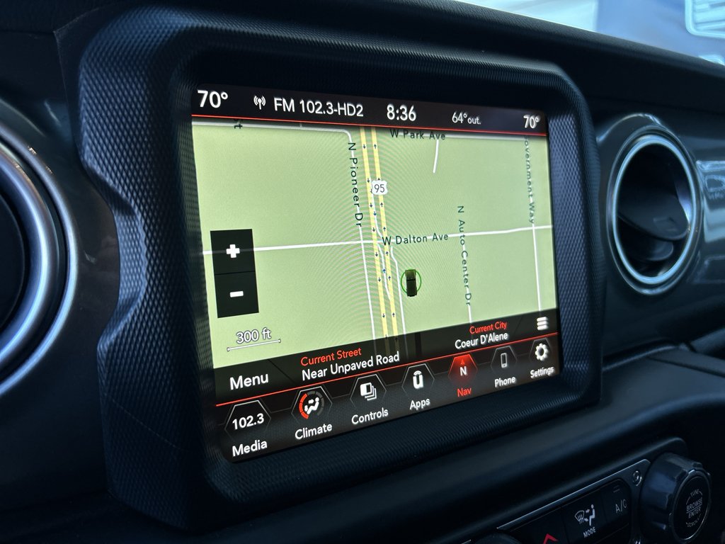 2023 Jeep Wrangler 4-Door Sahara - Photo 18