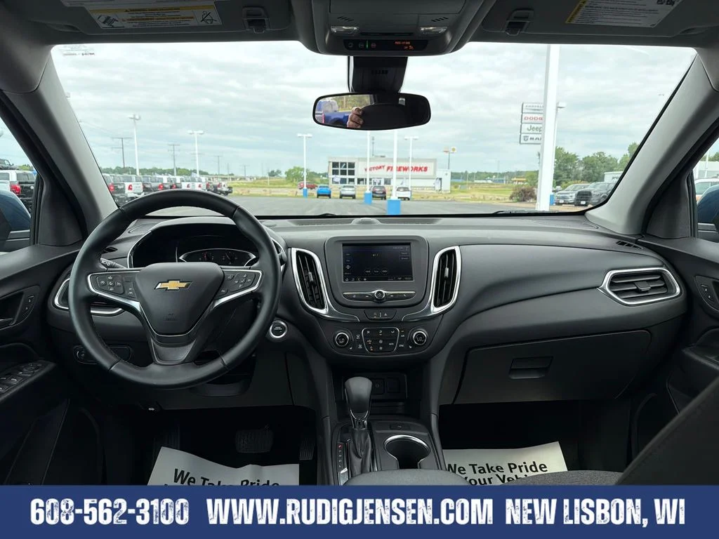 Used 2024 Lakeshore Blue Metallic Chevrolet LT image 12