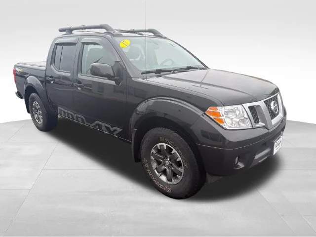 Used 2017 Black Nissan PRO-4X image 8