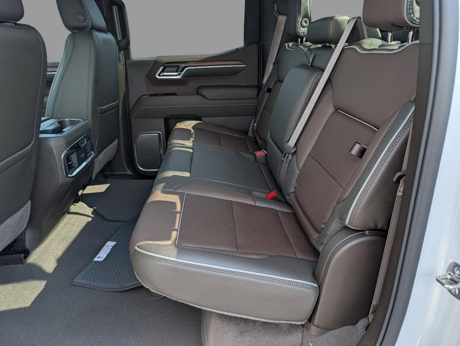 New 2026 Glacier White Tricoat GMC Denali image 35
