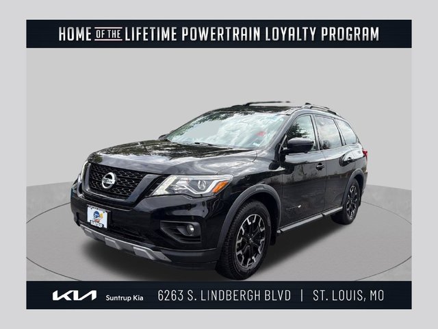 2020 Nissan Pathfinder SL