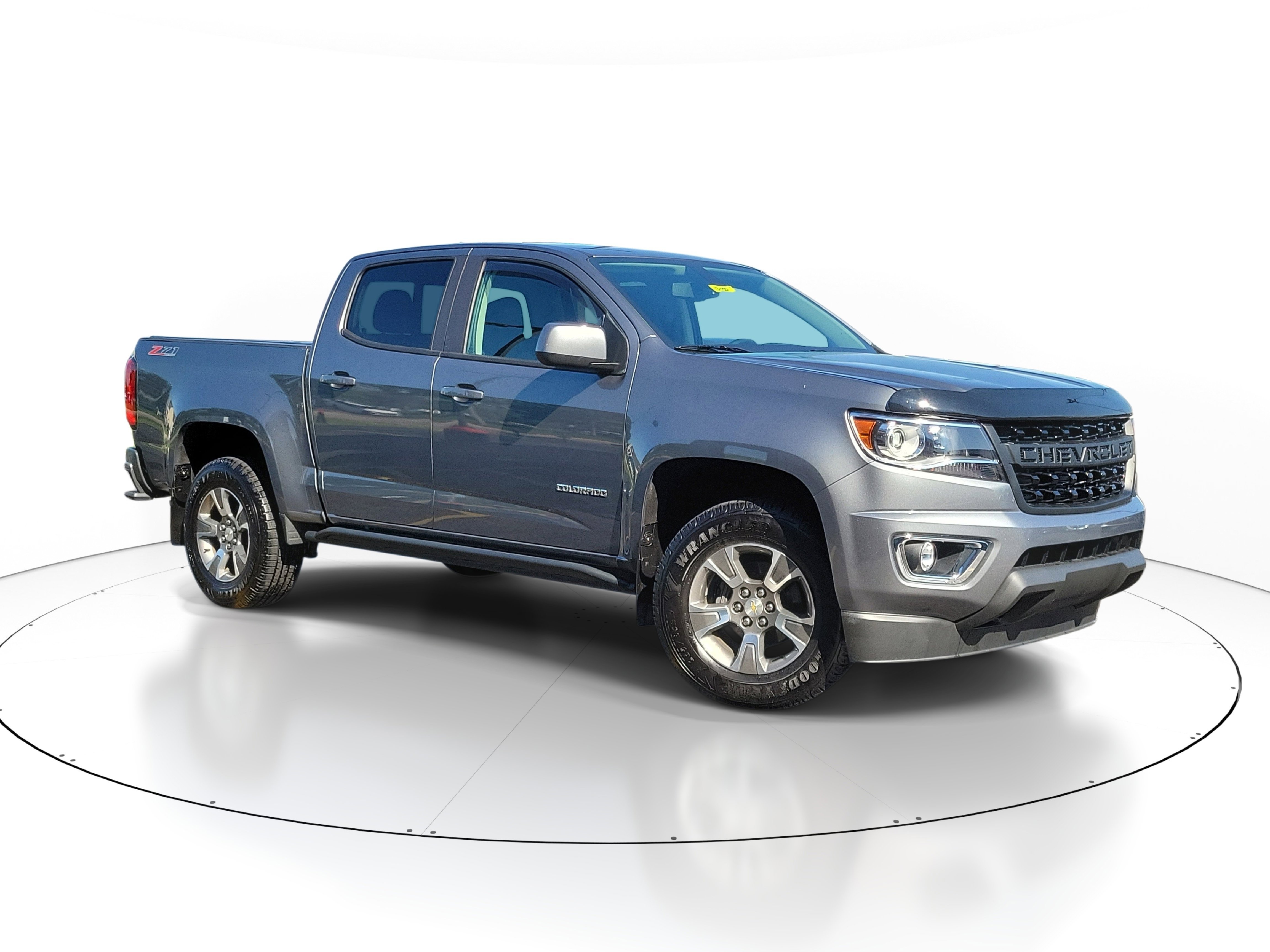 Gray (Satin Steel Metallic) 2019 Chevrolet Colorado Z71 Crew Cab 4WD Pickup Truck Four-Wheel Drive