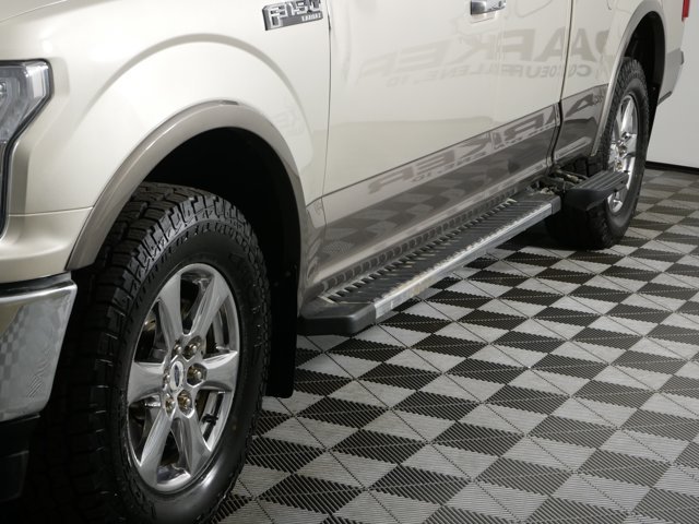 Used 2018 White Gold Ford Extended Cab LARIAT w/ Chrome Appearance Pkg image 2