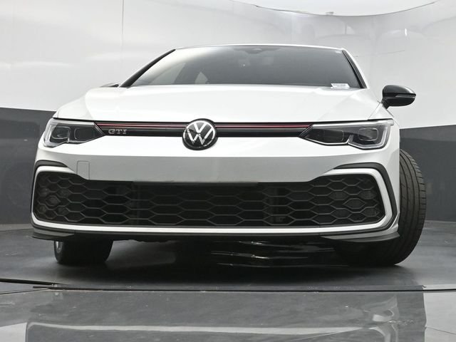 Used 2024 White Volkswagen S image 34