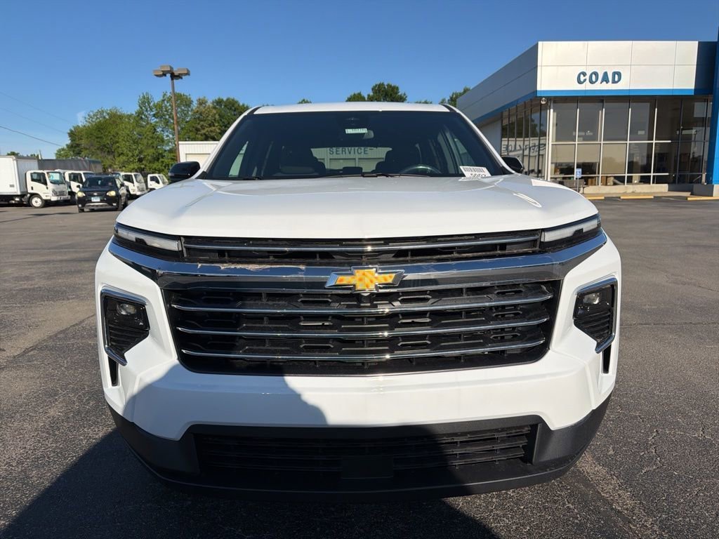 New 2026 Summit White Chevrolet LT image 8